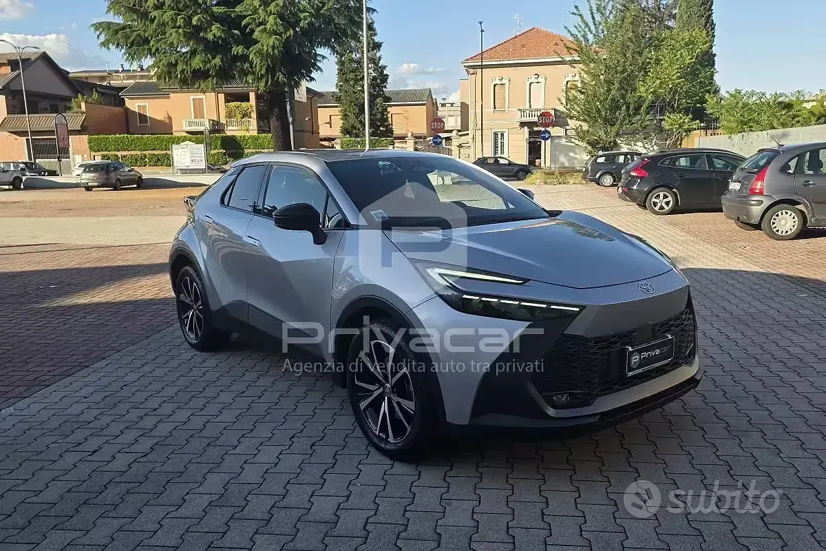 Usata Toyota C-HR Trend 223 CV (164 kW) 2025 Grigio SUV