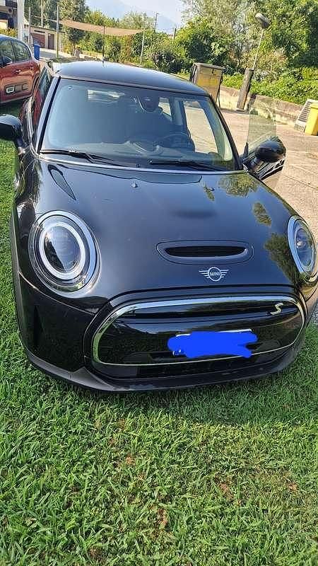 Usata Mini Cooper SE 75 kW (102 CV) 2022 Utilitaria