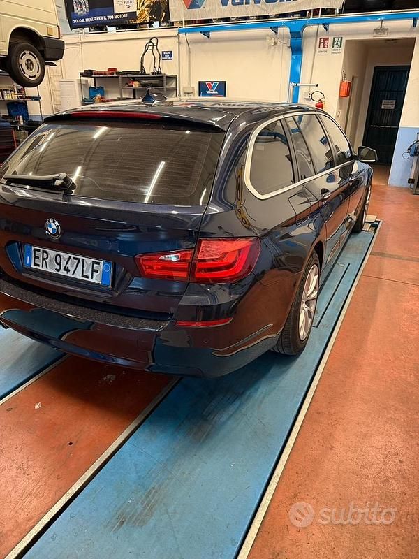 Usata BMW 520 184 CV (135 kW) 2013 Blu Station wagon