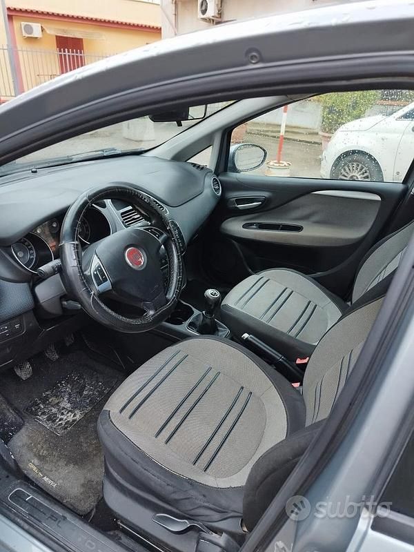 Usata Fiat Punto Evo 75 CV (55 kW) 2011 Grigio Utilitaria