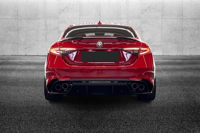 Usata Alfa Romeo Giulia Quadrifoglio 510 CV (375 kW) 2022 Rosso Berlina