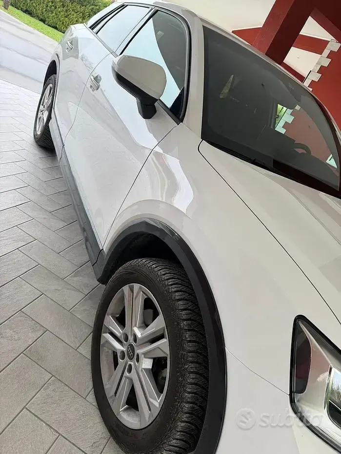 Usata Audi Q2 Advanced Plus 150 CV (110 kW) 2024 Bianco SUV