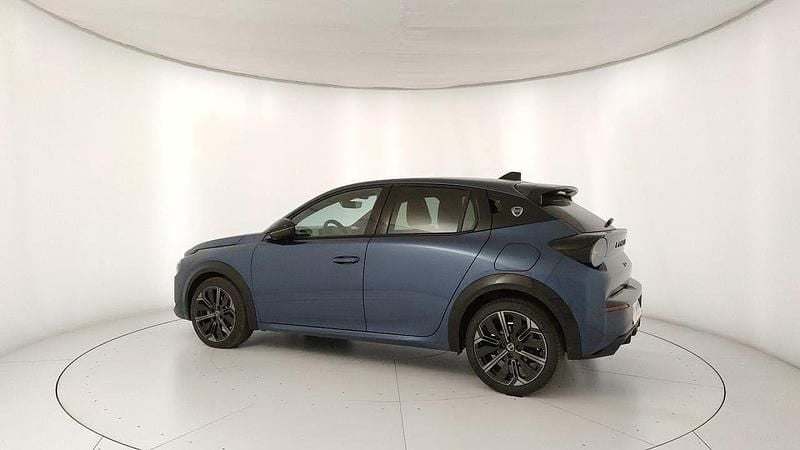 Usata Lancia Ypsilon 101 CV (74 kW) 2025 Blu Utilitaria