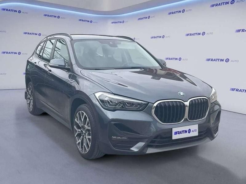 Usado BMW X1 Advantage 220 CV (161 kW) 2021 Negro SUV