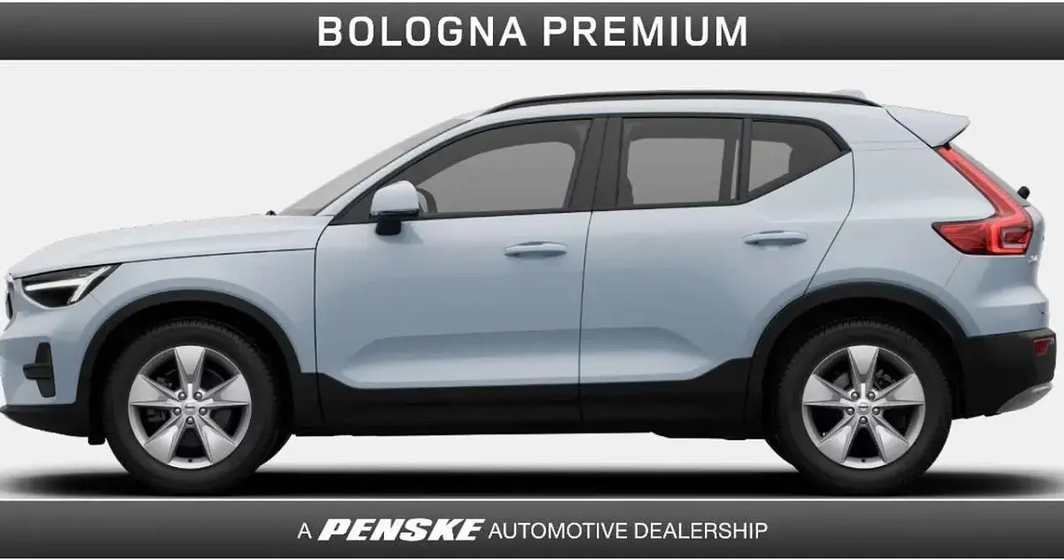 Nuova Volvo XC40 Core 163 CV (119 kW) 2026 Blu/azzurro SUV