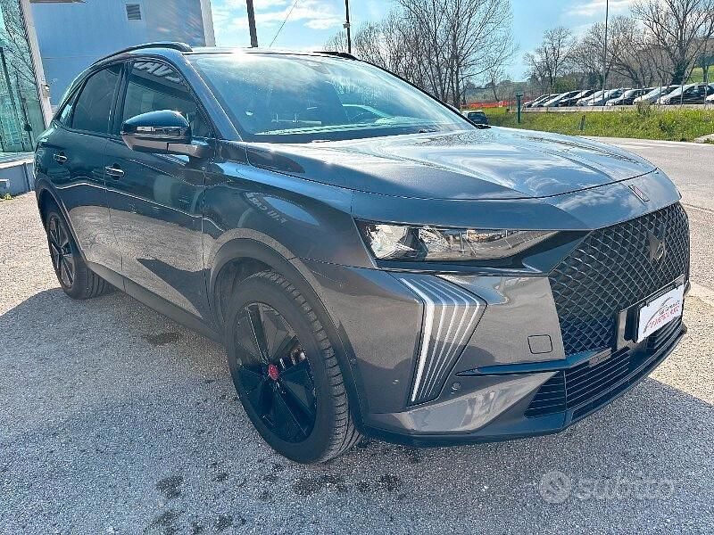 Usata DS Automobiles DS7 Crossback Performance 130 CV (95 kW) 2023 Grigio SUV