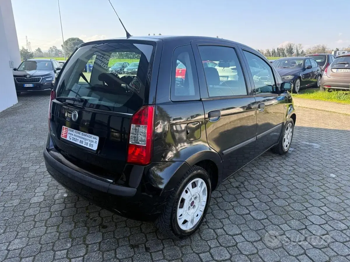 Usata Fiat Idea 80 CV (58 kW) 2009 Nero Monovolume