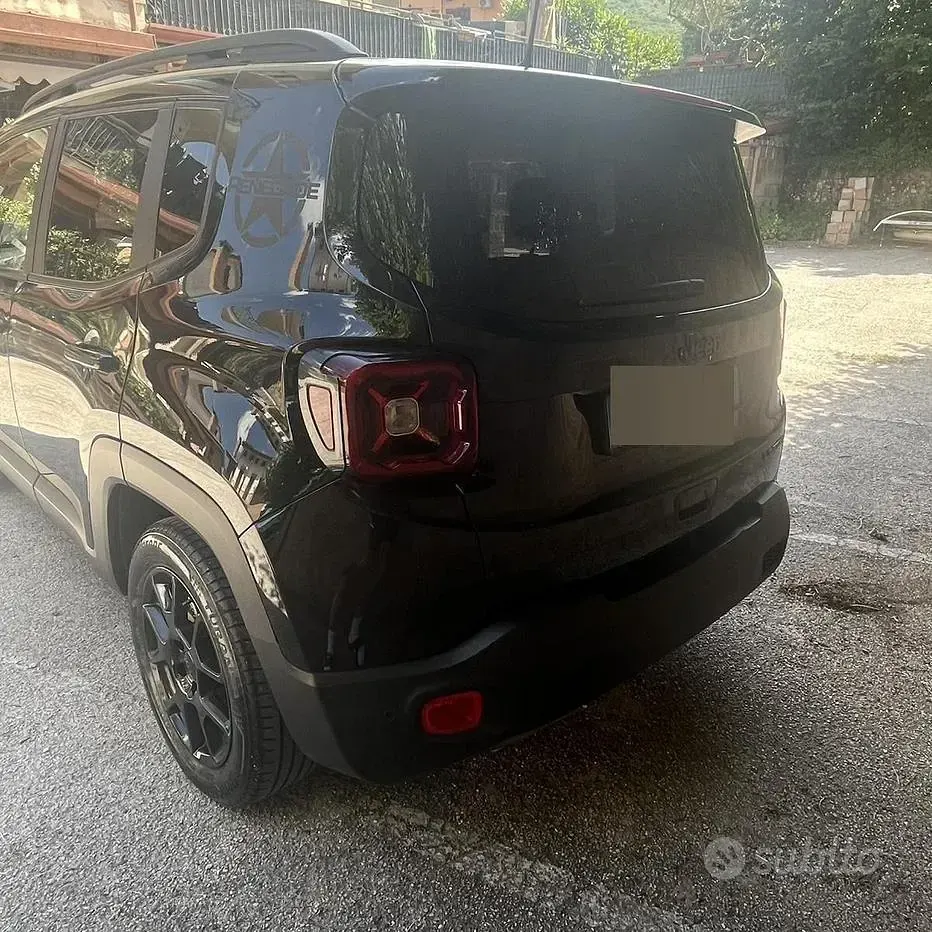 Usata Jeep Renegade Limited 120 CV (88 kW) 2021 Nero SUV