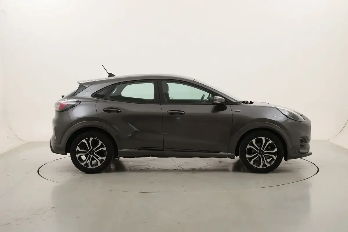 Usata Ford Puma ST-Line X 125 CV (91 kW) 2021 Grigiogrigio SUV