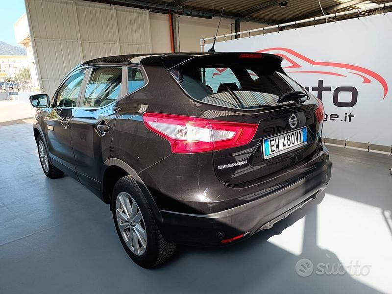 Usata Nissan Qashqai Acenta 110 CV (80 kW) 2014 Nero SUV