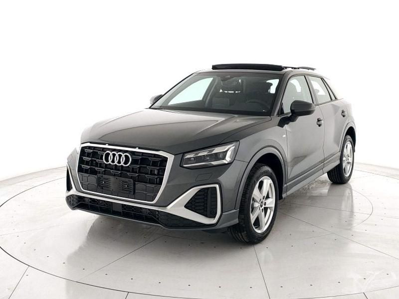 Nuova Audi Q2 S-Line 149 CV (109 kW) 2025 Grigio SUV