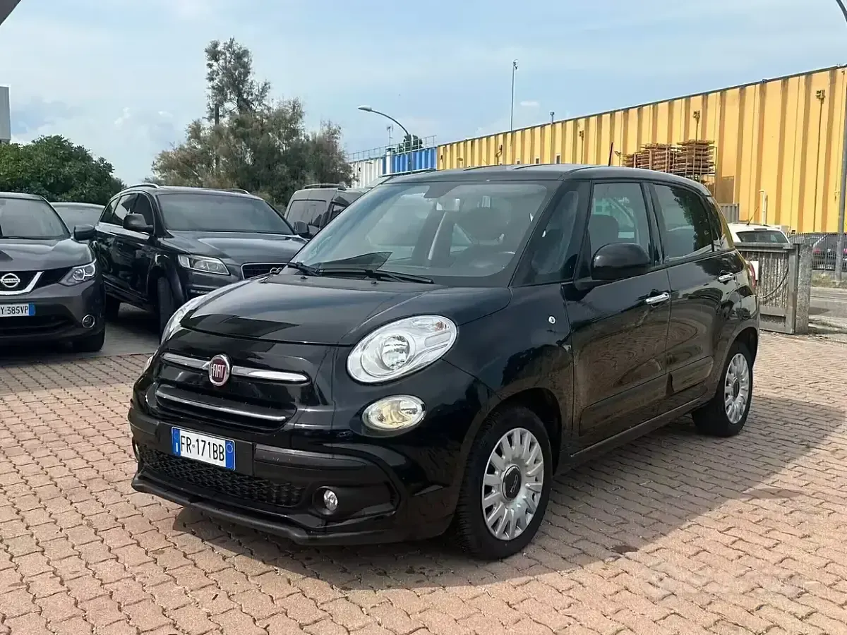 Usata Fiat 500L 120 CV (88 kW) 2018 Nero Monovolume