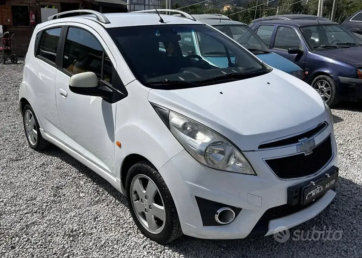 Usata Chevrolet Spark LS 65 CV (47 kW) 2013 Bianco Utilitaria