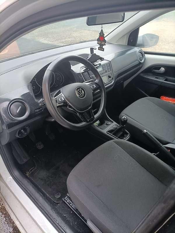 Usata VW up! Beats 65 CV (47 kW) 2021 Bianco Utilitaria