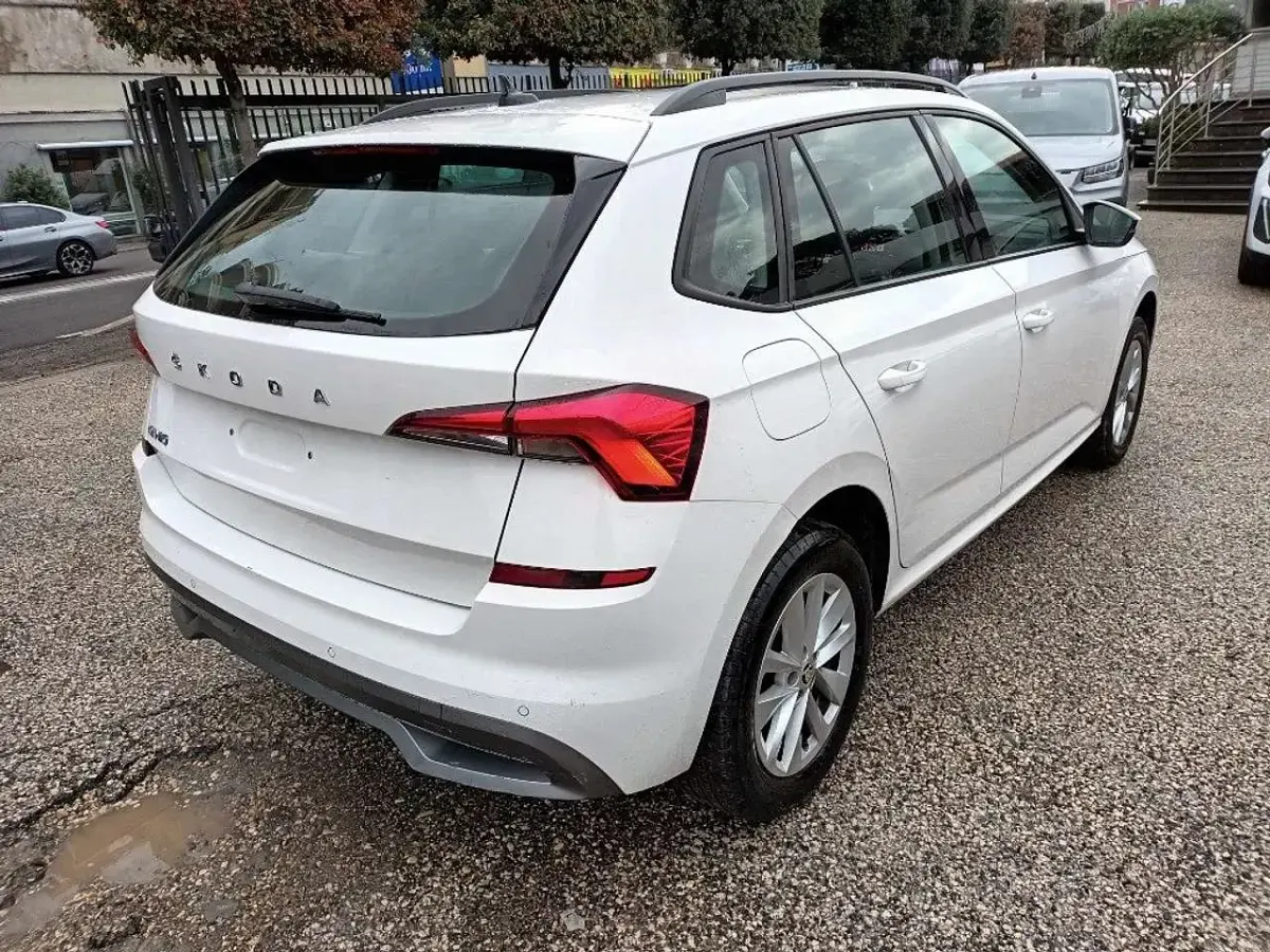 Usata Skoda Kamiq 95 CV (69 kW) 2023 Bianco SUV