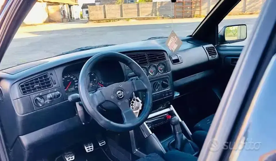 Usado VW Golf III 90 CV (66 kW) 1992 Negro Utilitario