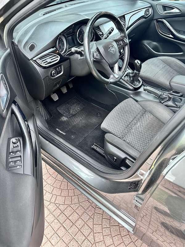 Usata Opel Astra Sport 110 CV (80 kW) 2019 Grigio Station wagon
