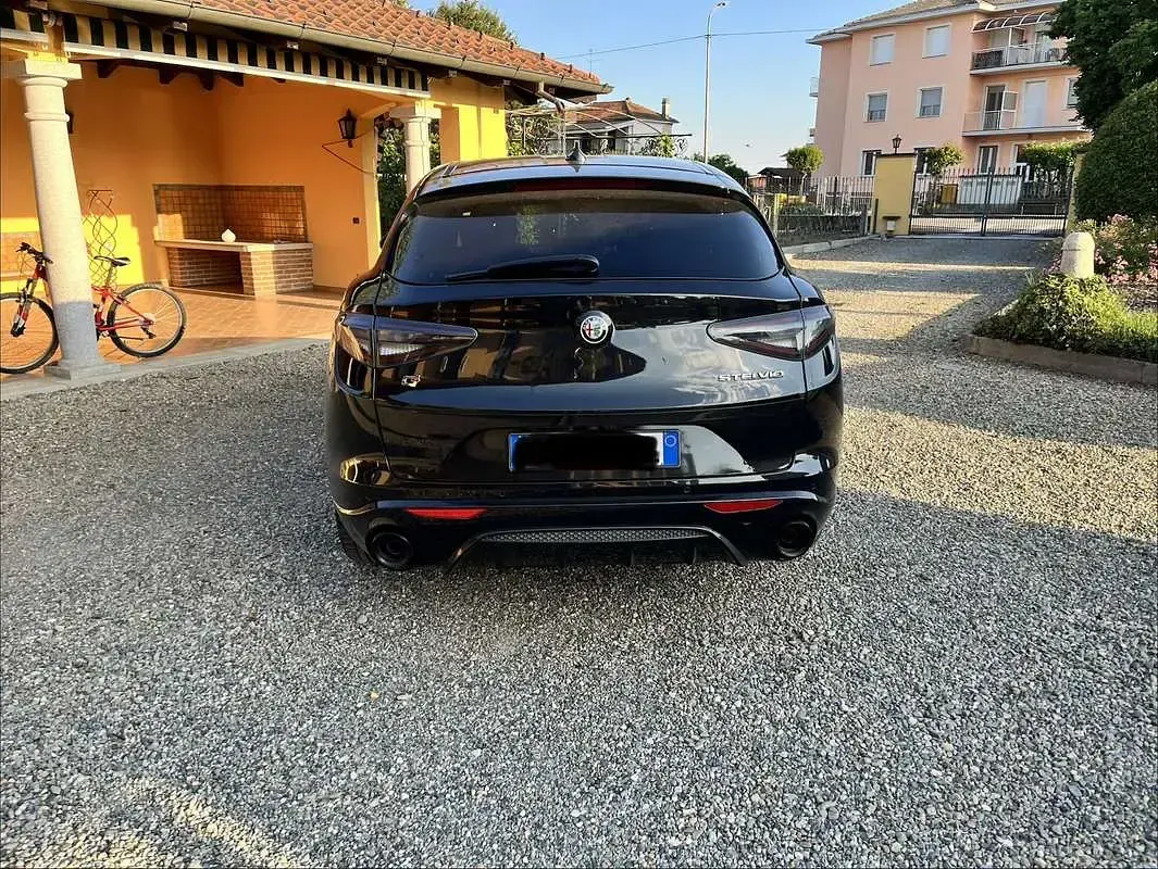 Usata Alfa Romeo Stelvio Veloce 209 CV (153 kW) 2023 SUV