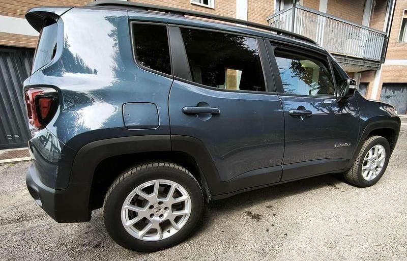 Usata Jeep Renegade Limited 131 CV (96 kW) 2023 Blu/azzurro SUV
