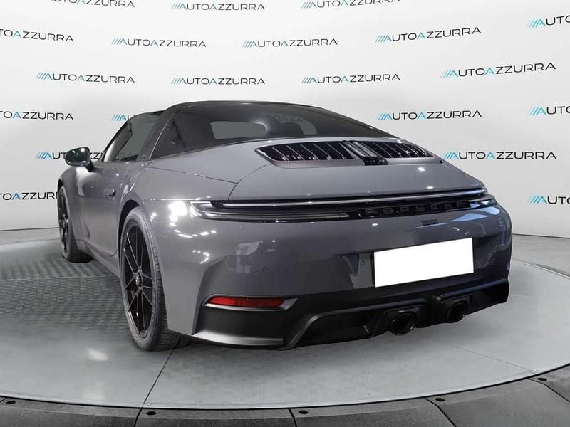 Usata Porsche 911 541 CV (397 kW) 2026 Grigio Cabrio