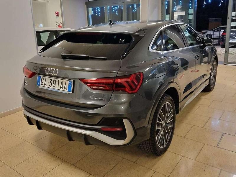Usata Audi Q3 Sportback S-Line 190 CV (139 kW) 2020 Grigio SUV