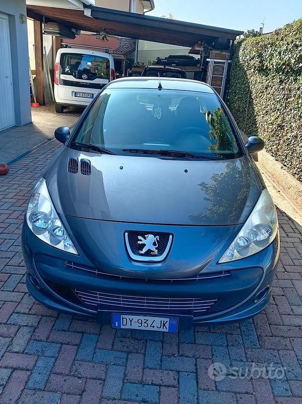 Usata Peugeot 206+ 60 CV (44 kW) 2010 Utilitaria