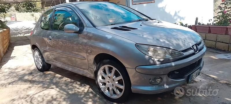 Usata Peugeot 206 2002 Grigio Berlina