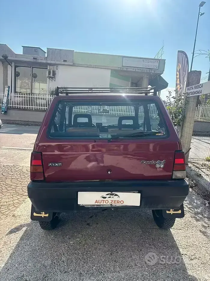 Usata Fiat Panda 4x4 Trekking 50 CV (36 kW) 1987 Rosso Utilitaria