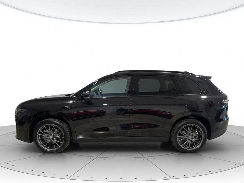 Usata Leapmotor C10 2025 Metallic black SUV