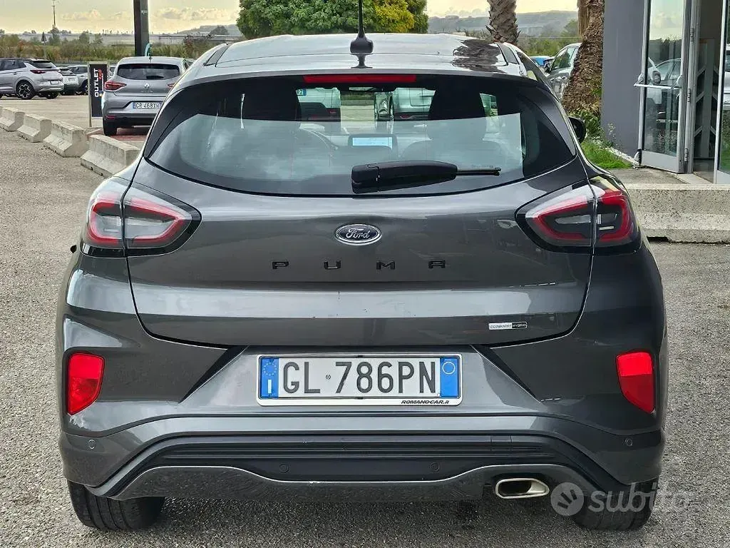 Usata Ford Puma ST-Line 125 CV (91 kW) 2022 Grigio scuro SUV