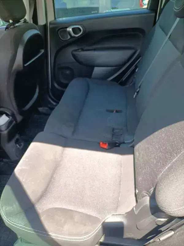 Usado Fiat 500L Cross 120 CV (88 kW) 2018 Blanco Monovolumen