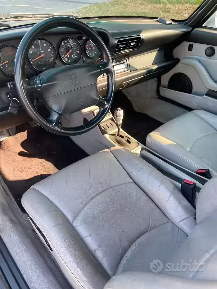 Usata Porsche 993 272 CV (200 kW) 1994 Cabrio