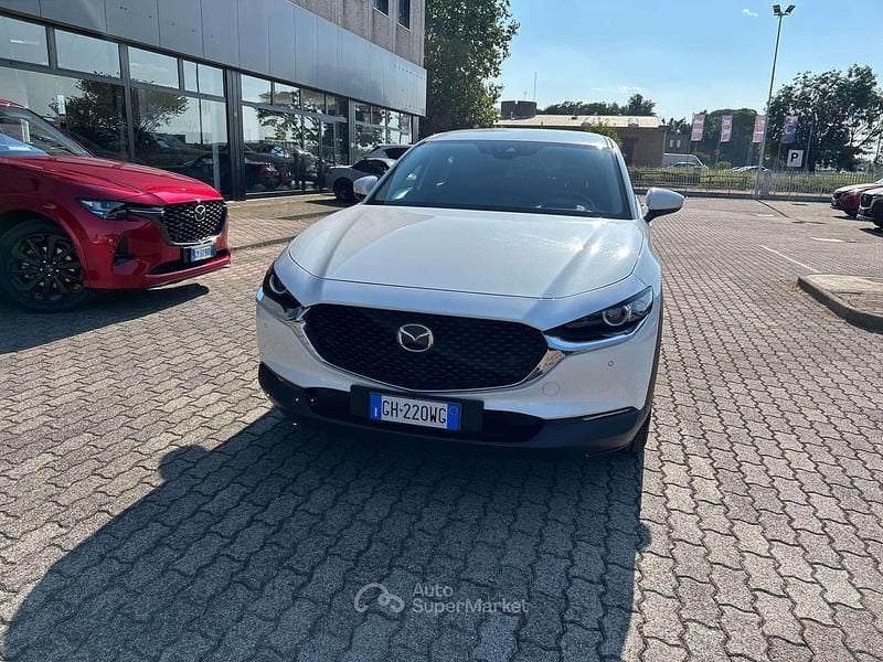 Usata Mazda CX-30 150 CV (110 kW) 2022 White pearl SUV