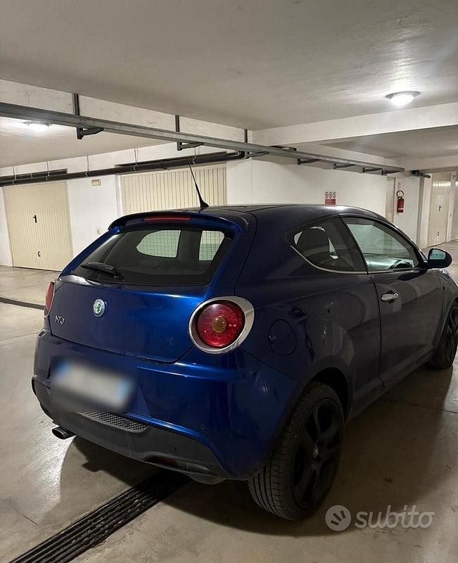 Usata Alfa Romeo MiTo Distinctive 120 CV (88 kW) 2010 Blu Utilitaria