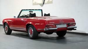 Usata Mercedes 230 150 CV (110 kW) 1964 Rosso Cabrio