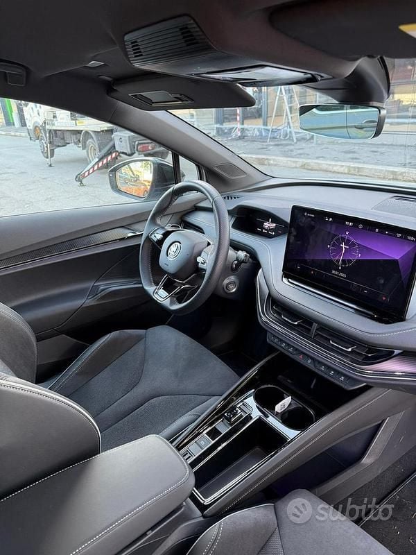 Usata Skoda Enyaq iV SportLine 69 kW (95 CV) 2023 Grigio SUV
