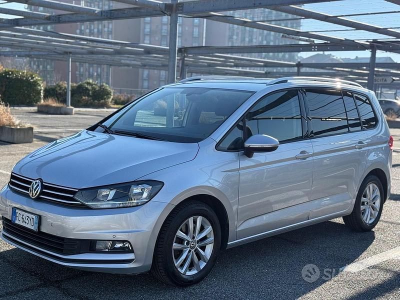 Usata VW Touran Executive 150 CV (110 kW) 2016 Grigio Monovolume