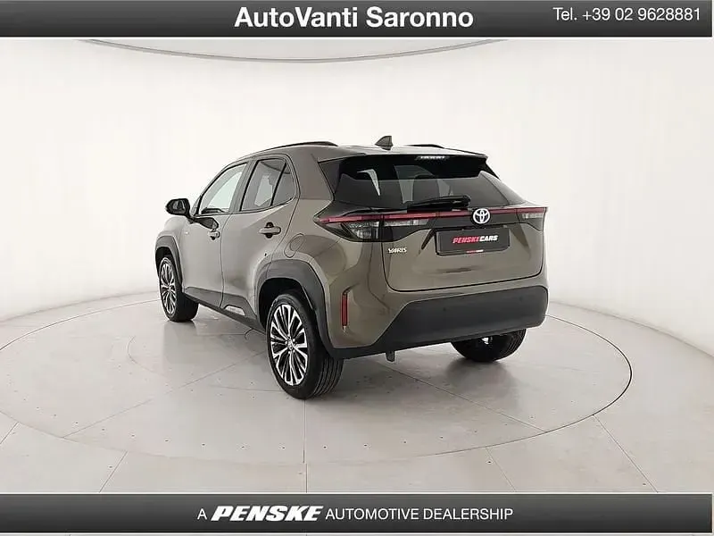 Usata Toyota Yaris Cross Lounge 116 CV (85 kW) 2023 Marrone SUV