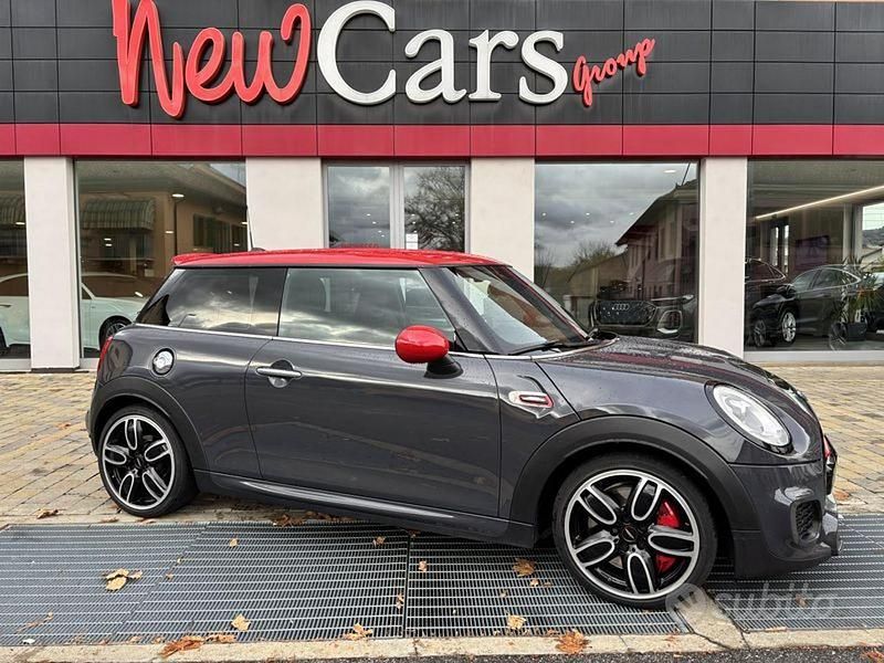 Grigio scuro Usata 2016 Mini John Cooper Works Due volumi | 18.900 € (Super prezzo) - Immagine 1/4