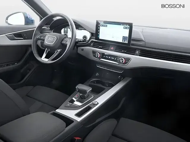 Usata Audi A4 S-Line 136 CV (100 kW) 2024 Blu ascari metallizzato Berlina