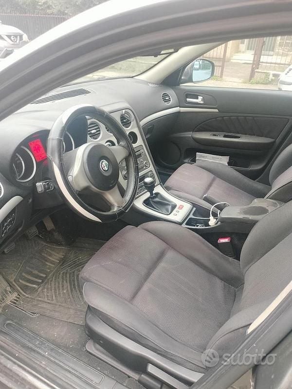 Usata Alfa Romeo 159 150 CV (110 kW) 2006 Grigio Station wagon