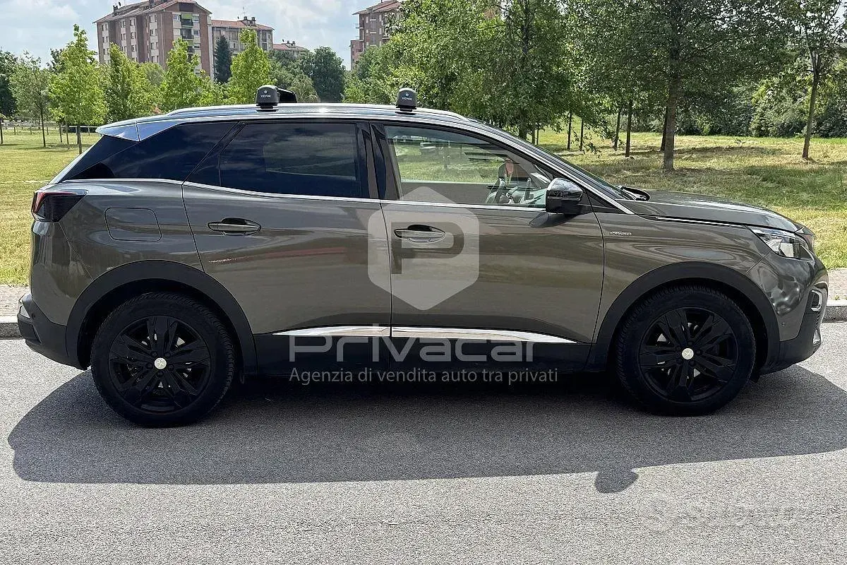 Usata Peugeot 3008 GT-line 150 CV (110 kW) 2017 Grigio SUV