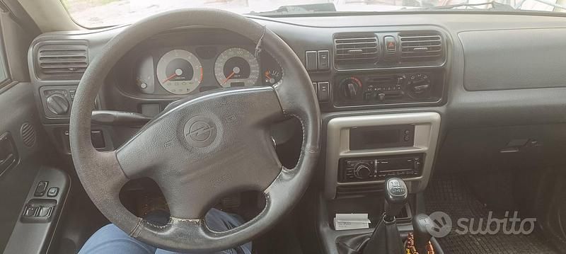 Usado Opel Frontera Sport 120 CV (88 kW) 2003 Gris SUV