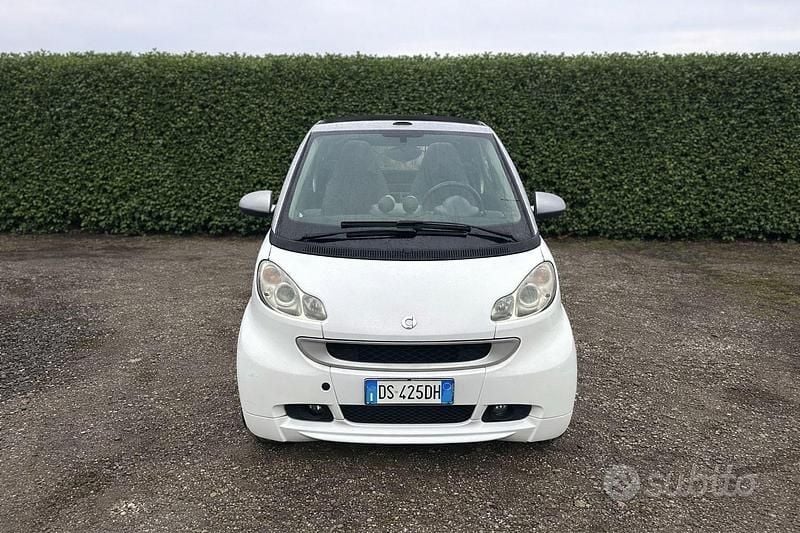 Usata Smart ForTwo Cabrio Passion 71 CV (52 kW) 2008 Bianco Cabrio