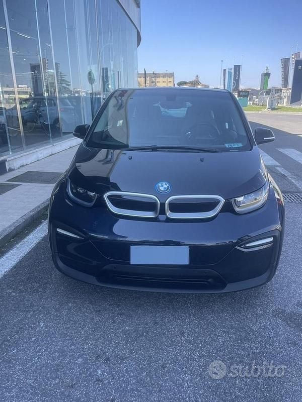 Usata BMW i3 135 kW (184 CV) 2022 Blu Utilitaria