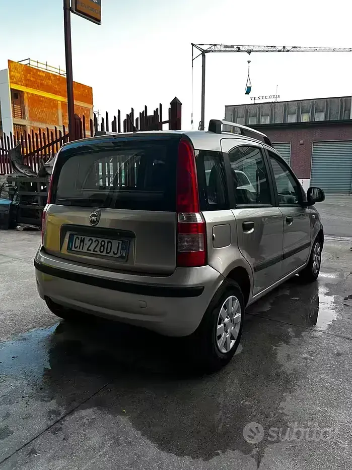 Usata Fiat Panda Dynamic 60 CV (44 kW) 2004 Utilitaria