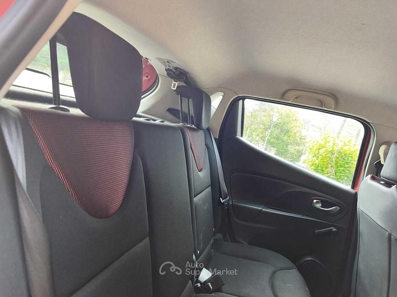 Usata Renault Clio IV 75 CV (55 kW) 2013 Rosso Berlina