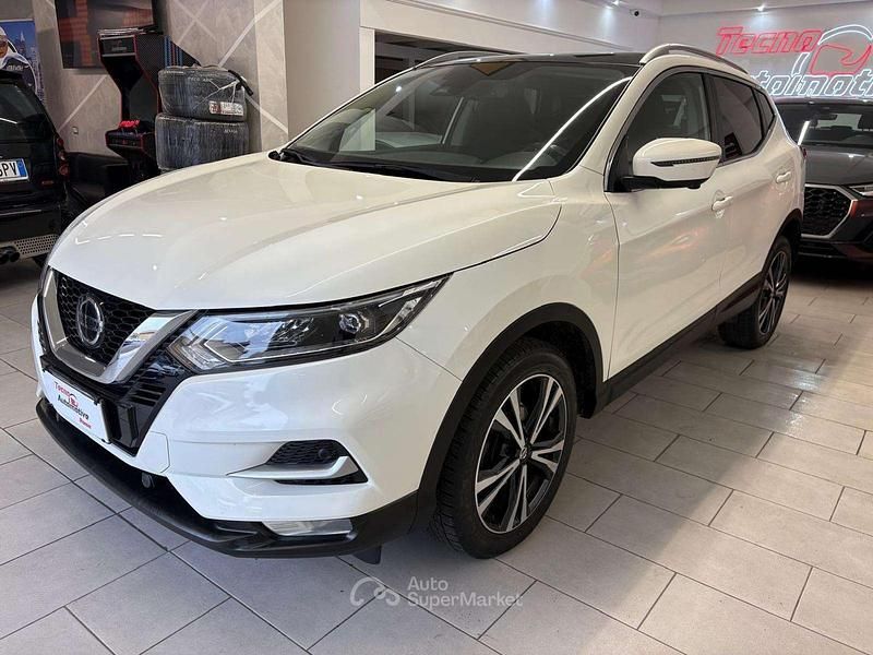 Usata Nissan Qashqai N-Connecta 116 CV (85 kW) 2021 Bianco metallizzato SUV