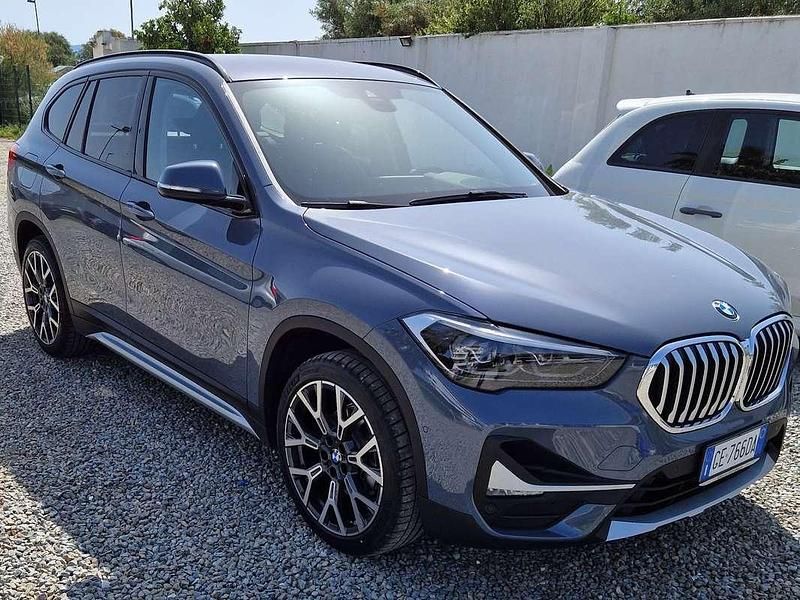 Grigio Usata 2021 BMW X1 xLine SUV | 29.000 € (Cara) - Immagine 1/4