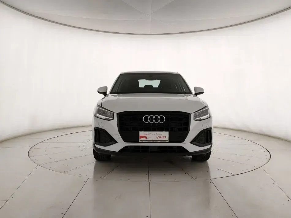 Gebraucht Audi Q2 Admired 116 PS (85 kW) 2022 Weiß SUV